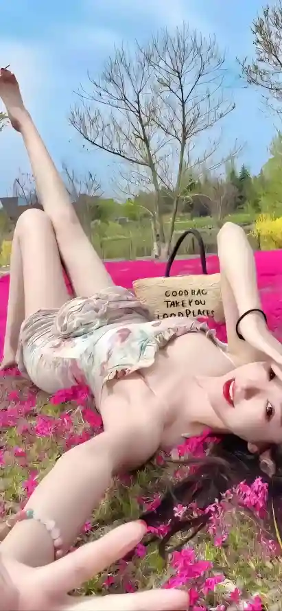 免费A片在线观看网址_yy111111少妇影院里无码_威尼斯人
